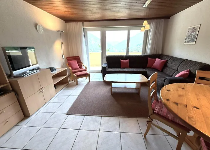 Clabina 32 * 洛伊克巴德